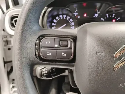 Photo 18 Citroën C3  PureTech 83 S&S BVM5 Shine