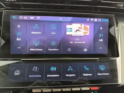 Photo 21 Peugeot 308  PHEV 225 e-EAT8 GT