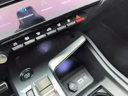 Photo 12 Peugeot 308  PHEV 225 e-EAT8 GT