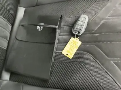 Photo 15 Peugeot 308  PHEV 225 e-EAT8 GT