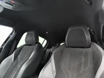 Photo 24 Peugeot 308  PHEV 225 e-EAT8 GT