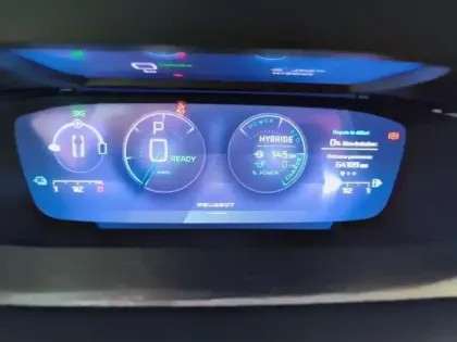 Photo 20 Peugeot 308  PHEV 225 e-EAT8 GT