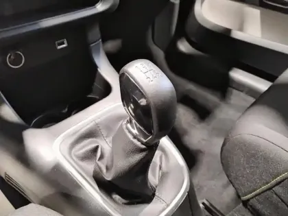 Photo 23 Citroën C3  PureTech 83 S&S BVM5 Shine