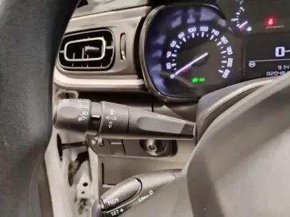 Photo 16 Citroën C3  PureTech 83 S&S BVM5 Shine