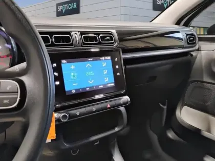 Photo 21 Citroën C3  PureTech 83 S&S BVM5 Shine