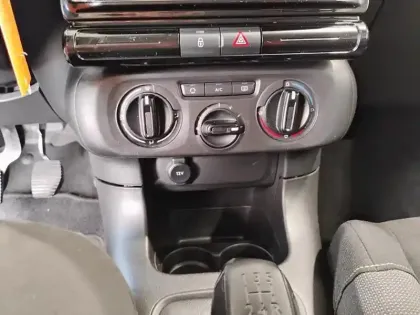 Photo 12 Citroën C3  PureTech 83 S&S BVM5 YOU!