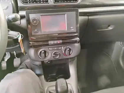 Photo 10 Citroën C3  PureTech 83 S&S BVM5 YOU!