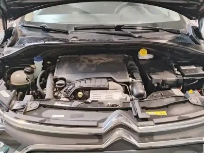 Photo 6 Citroën C3  PureTech 110 S&S BVM6 Shine Pack