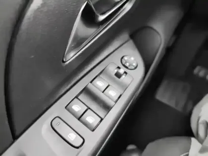 Photo 19 Opel Corsa  1.2 Turbo 100 ch BVM6