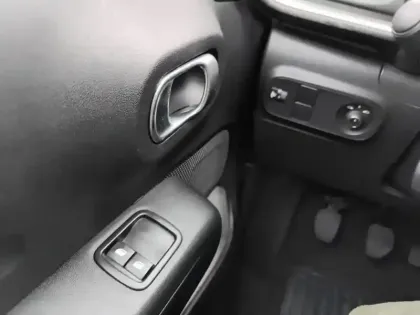 Photo 19 Citroën C3  PureTech 83 S&S BVM5 C-Series