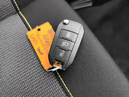 Photo 15 Citroën C3  PureTech 83 S&S BVM5 Shine