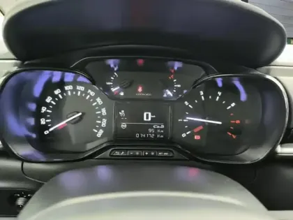 Photo 20 Citroën C3  PureTech 83 S&S BVM5 Shine