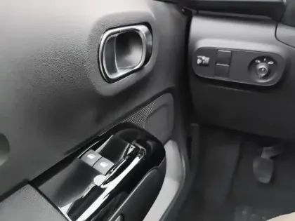 Photo 19 Citroën C3  PureTech 83 S&S BVM5 Shine