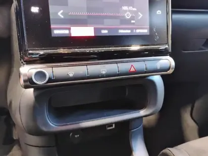 Photo 12 Citroën C3  PureTech 83 S&S BVM5 Shine