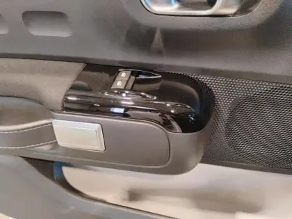 Photo 19 Citroën C3  PureTech 83 S&S BVM5 Shine