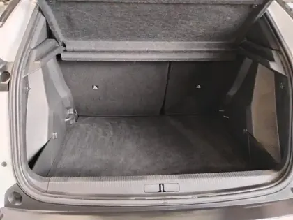 Photo 7 Peugeot 2008  BlueHDi 100 S&S BVM6 Active