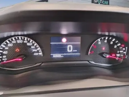 Photo 20 Peugeot 2008  BlueHDi 100 S&S BVM6 Active