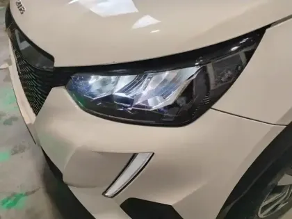 Photo 13 Peugeot 2008  BlueHDi 100 S&S BVM6 Active