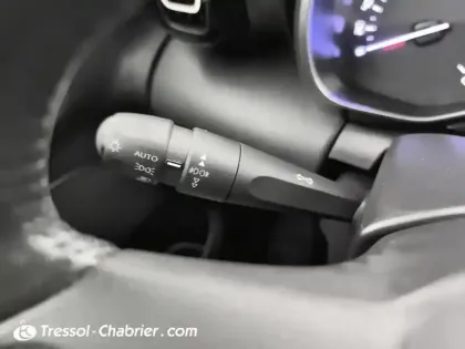 Photo 17 Citroën C3 Aircross  PureTech 110 S&S BVM6 Shine