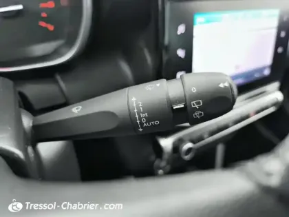 Photo 16 Citroën C3 Aircross  PureTech 110 S&S BVM6 Shine