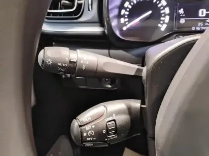 Photo 16 Citroën C3  PureTech 83 S&S BVM5 Shine