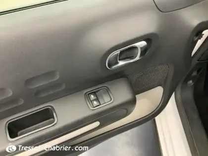 Photo 19 Citroën C3  PureTech 110 S&S EAT6 ELLE