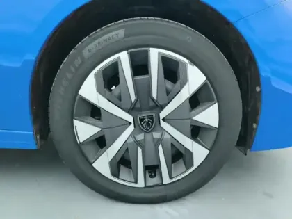 Photo 14 Peugeot 208  PureTech 75 S&S BVM5 Active