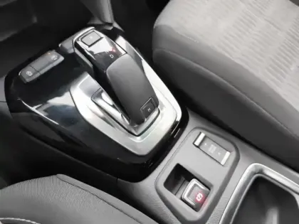 Photo 23 Opel Corsa  1.2 Turbo 100 ch BVA8 Business