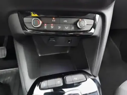 Photo 12 Opel Corsa  1.2 Turbo 100 ch BVA8 Business