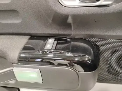 Photo 19 Citroën C3  PureTech 83 S&S BVM5 Shine