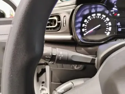 Photo 16 Citroën C3  PureTech 83 S&S BVM5 Shine