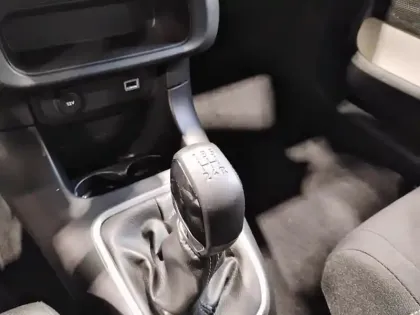 Photo 23 Citroën C3  PureTech 83 S&S BVM5 Shine