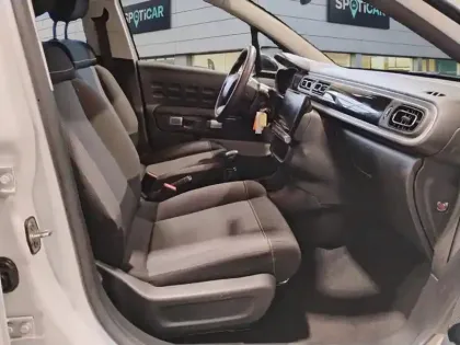 Photo 8 Citroën C3  PureTech 83 S&S BVM5 Shine