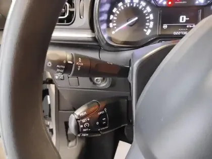 Photo 16 Citroën C3  PureTech 83 S&S BVM5 Shine