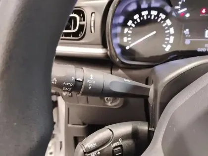 Photo 16 Citroën C3  PureTech 110 S&S EAT6 Shine