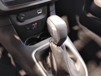 Photo 23 Citroën C3  PureTech 110 S&S EAT6 Shine