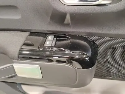 Photo 19 Citroën C3  PureTech 110 S&S EAT6 Shine