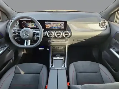 Photo 18 Mercedes GLA 200 d AMG Line