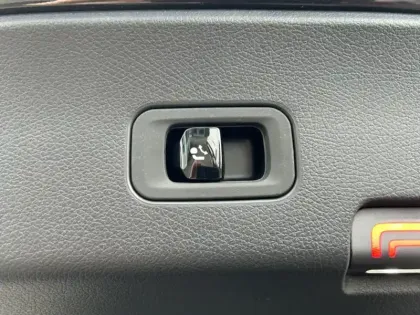 Photo 13 Mercedes Classe GLC GLC 300 e Hybrid EQ 4MATIC Cou