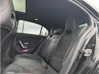 Photo 18 Mercedes Classe A 250 e Hybrid EQ 