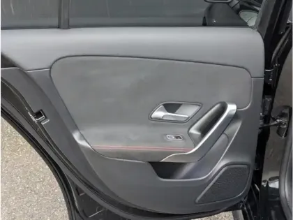 Photo 17 Mercedes Classe A 250 e Hybrid EQ 