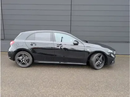 Photo 5 Mercedes Classe A 250 e Hybrid EQ 