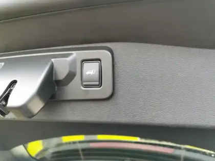 Photo 9 Renault Austral Iconic Esprit Alpine 1.2 Tce 2