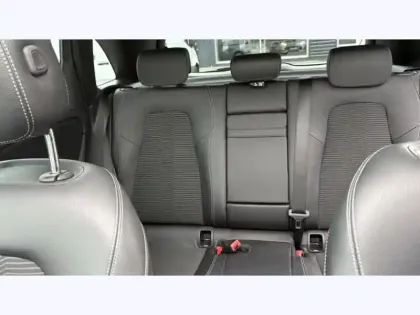 Photo 16 Mercedes Classe B 180 d Progressive Line Edition