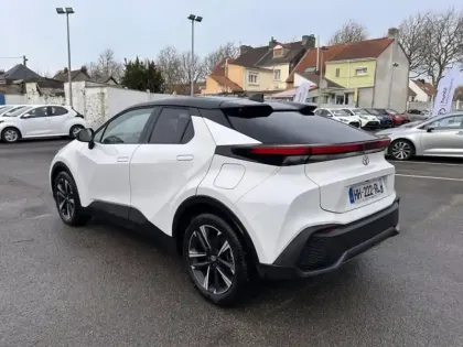 Photo 22 Toyota C-HR 1.8 Hybride 140 Graphic