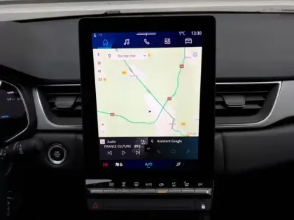 Photo 14 Renault Symbioz Nouveau E-Tech full hybrid 145 Techno