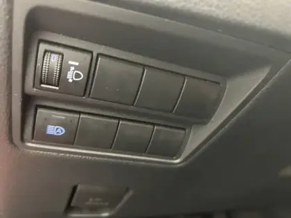 Photo 12 Toyota Yaris 1.5 HYBRID 116H DYNAMIC