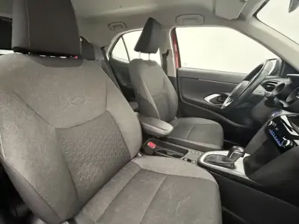 Photo 21 Toyota Yaris 1.5 HYBRID 116H DYNAMIC