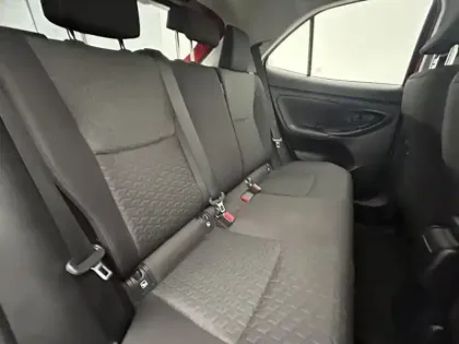 Photo 22 Toyota Yaris 1.5 HYBRID 116H DYNAMIC