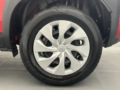 Photo 8 Toyota Yaris 1.5 HYBRID 116H DYNAMIC